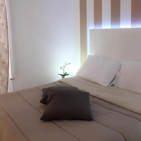 Ballaro Aparthotel